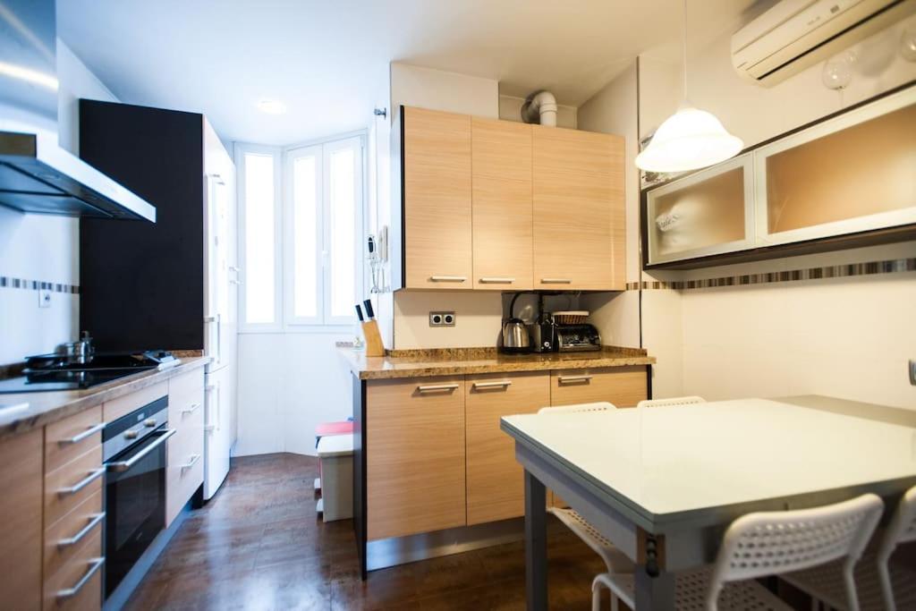 Amplio Piso En Nervion, Excelente Zona De La Ciudad. Apartment Seville Exterior photo