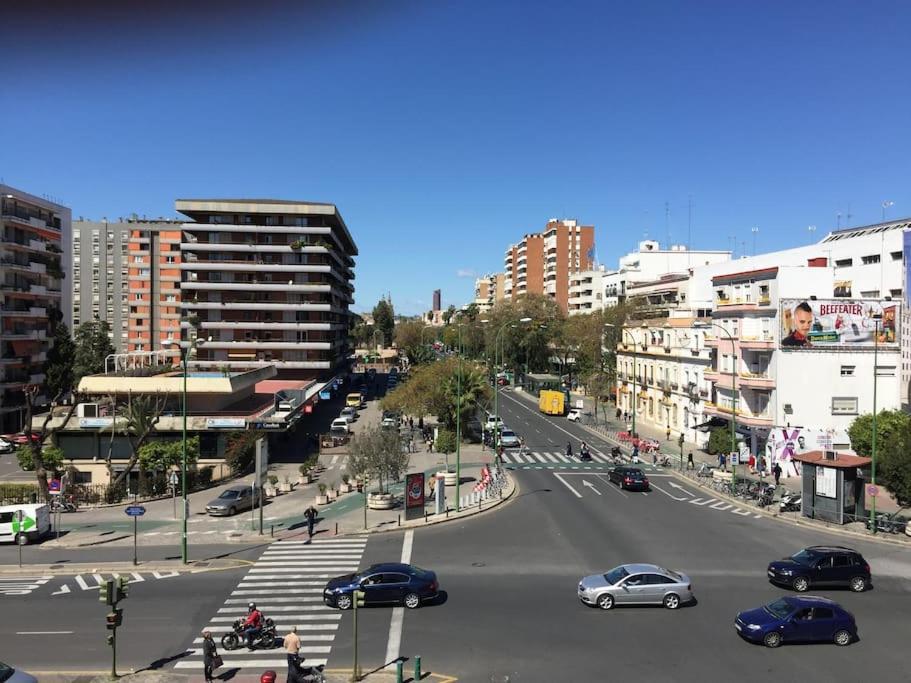 Amplio Piso En Nervion, Excelente Zona De La Ciudad. Apartment Seville Exterior photo